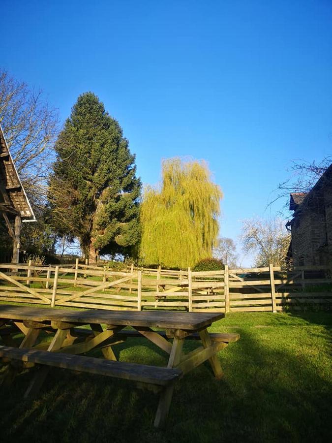 Chambres D'Hotes Ferme De La Baie Roz-sur-Couesnon Exterior photo